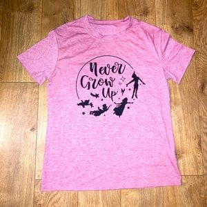Peter Pan womens shirt size medium never grow up